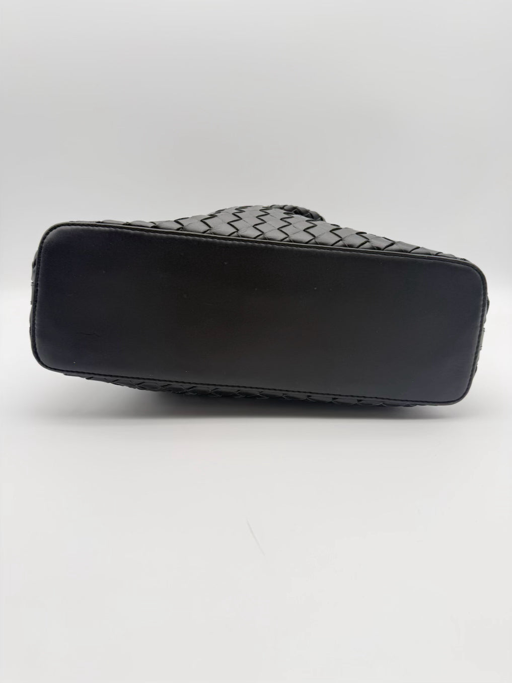 BEMBIEN Black Leather Woven Purse