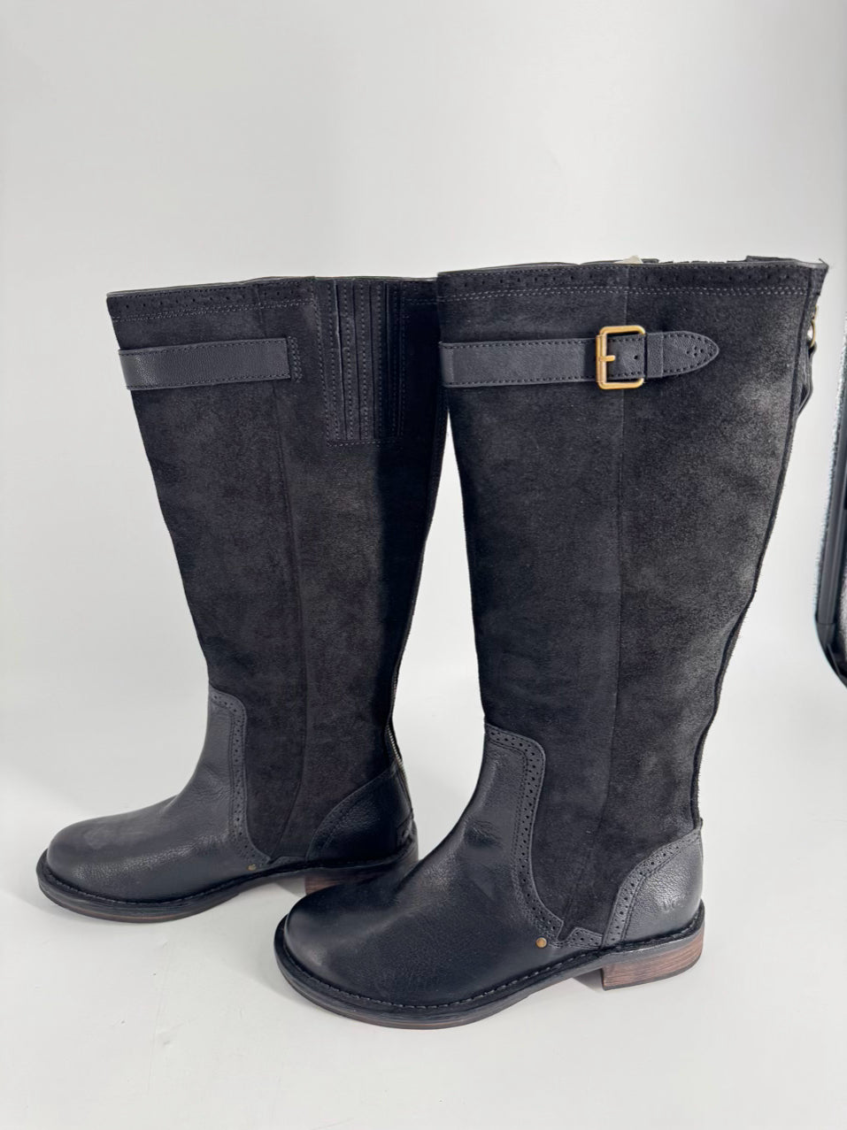 UGG Size 8.5 Black Leather & Suede Boots