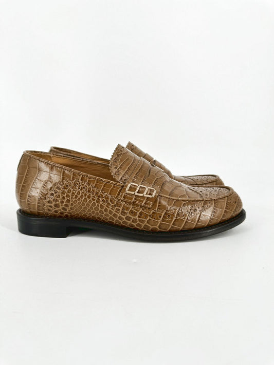 THE OFFICE OF ANGELA SCOTT Size 38 Camel Embossed Croc Ms. Charlotte Loafers