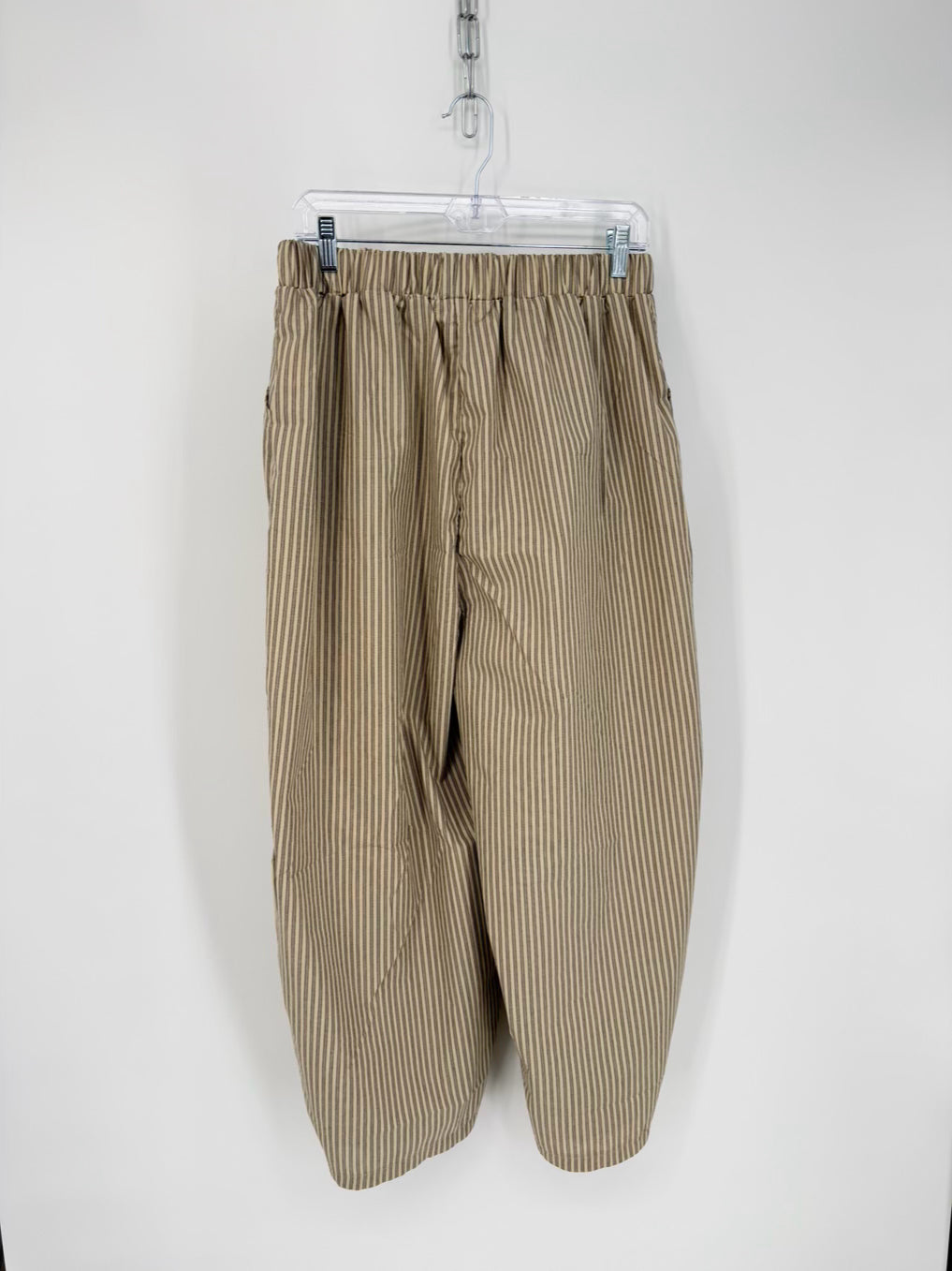 BOHEME Size M/L Taupe Stripe Barrel Pants NWT