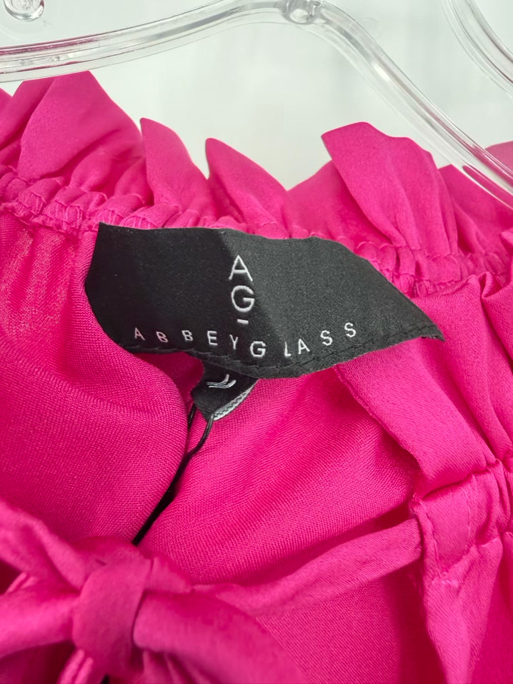 ABBEYGLASS Size M Fuchsia Sleeveless Top NWT