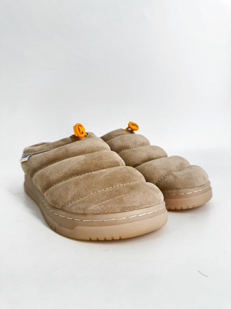 ONCEPT Size 7 Sand Suede Chicago Slippers