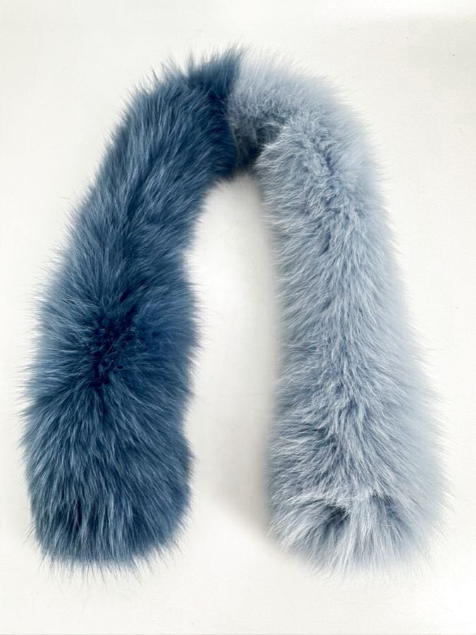 CHARLOTTE SIMONE Blue Two-Tone Fox Fur Dress Scarf