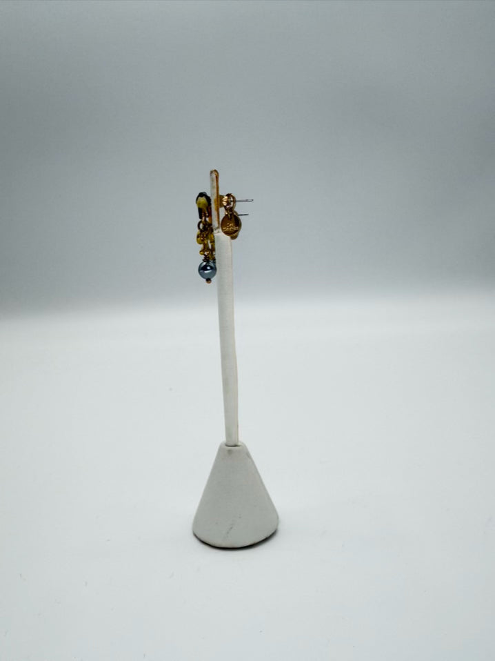 LES NEREIDES Brown Bird & Gold Bow Earrings w/ Silver Faux Pearl