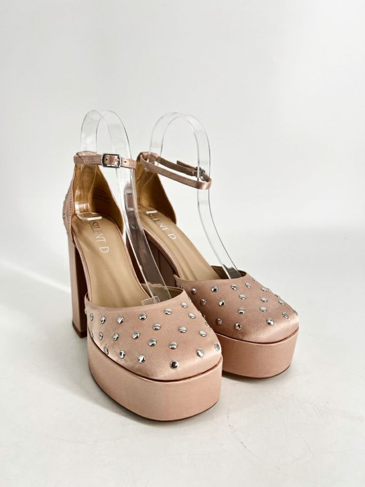SILENT D Size 39 Rose Gold Leather Studded Pumps NWOT