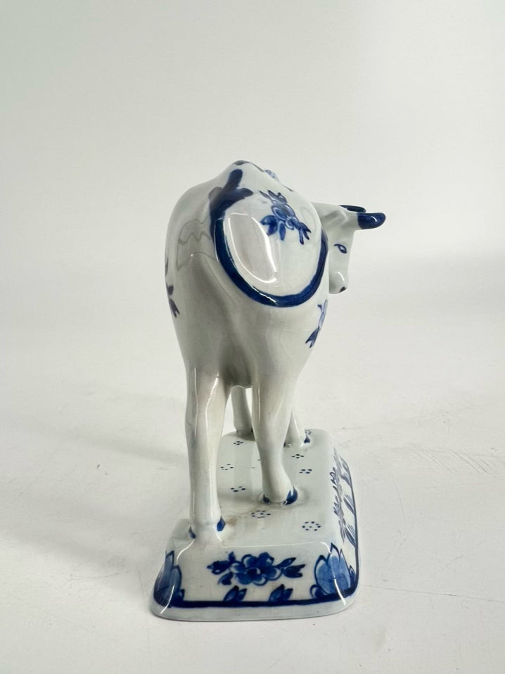 DELFT Blue & White Porcelain Figure
