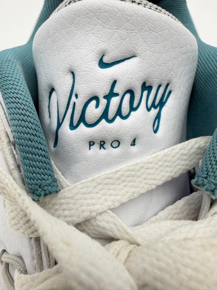 NIKE Victory Pro 4 MENS Size 12 White & Teal Golf Shoes