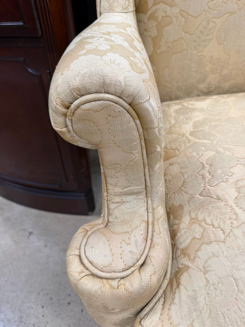 HENREDON Queen Ann Gold Chair