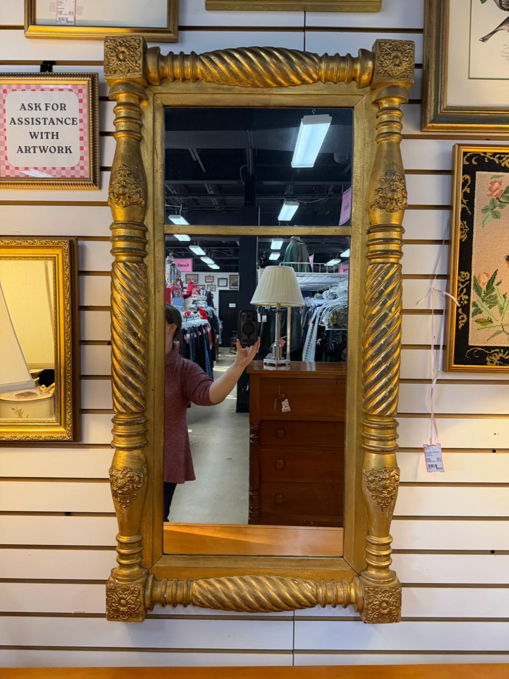 Gold Giltwood Federal Style Mirror