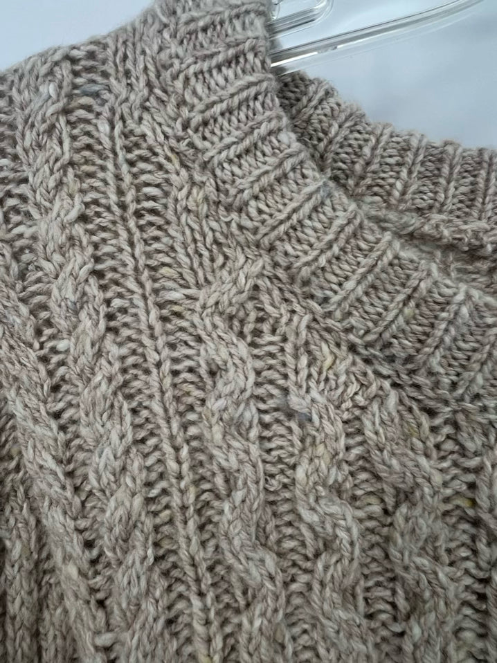 IRELANDSEYE Size L Latte Cable Knit Sweater