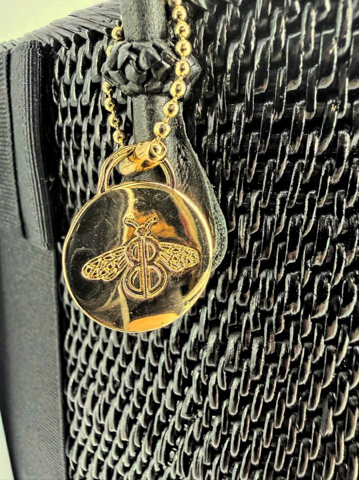 BOSOM BUDDY BAGS Black & Gold Sand Dollar Motif Straw Purse