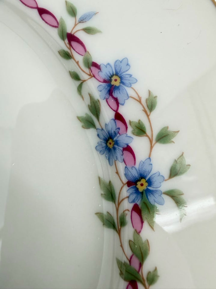 LENOX White, Pink & Blue China Belvidere 6 Piece Dinnerware Setting For 8