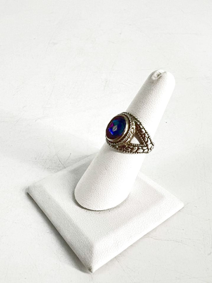Sterling Silver Purple Stone Sarda Bali Ring
