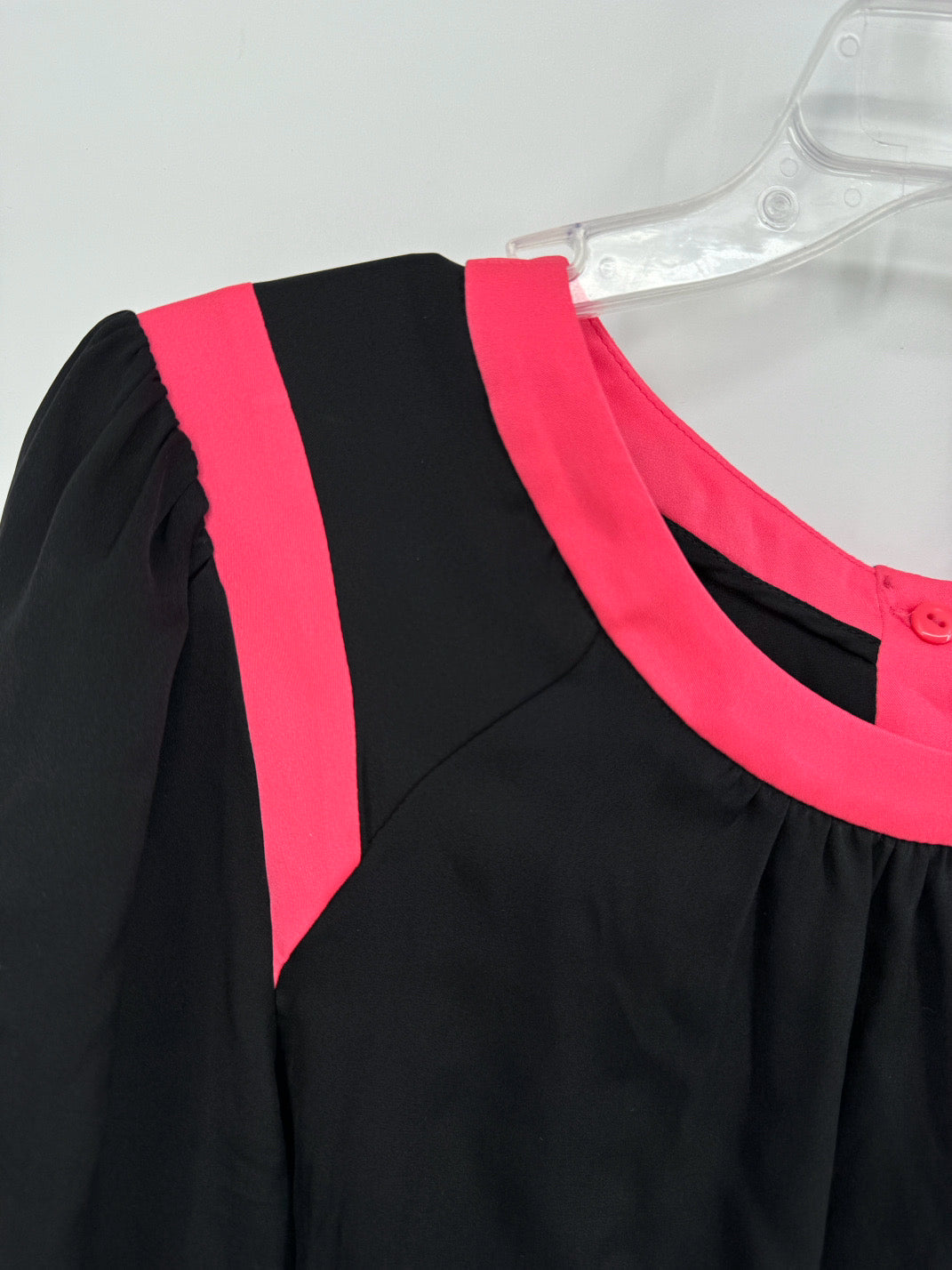 MILLY Size 8 Black & Pink Silk Bow Back Blouse