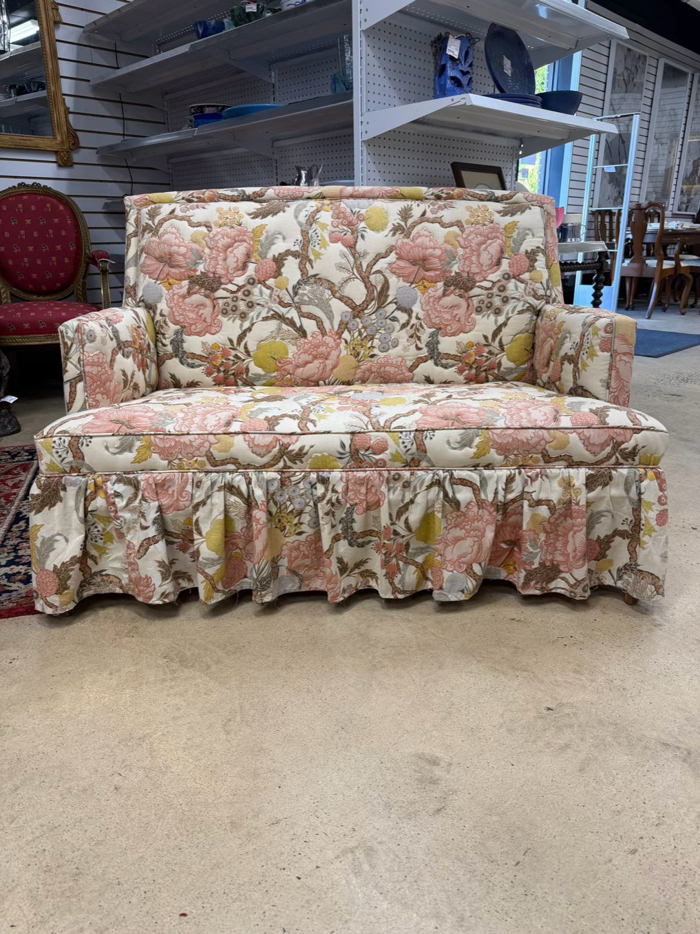 VINTAGE Cream, Shrimp & Tan Floral Quilted Love Seat