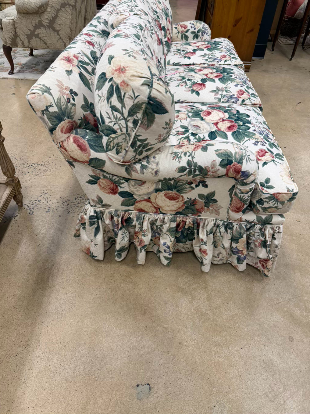 VINTAGE Cream, Pink, Green & Blue 3 Cushion Sofa