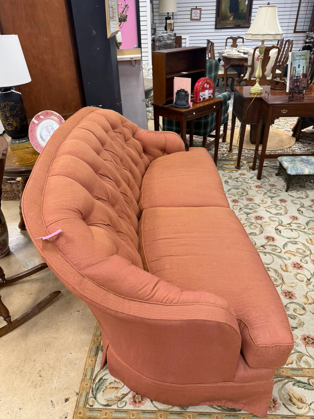 VINTAGE Rose Tufted 2 Cushion Sofa