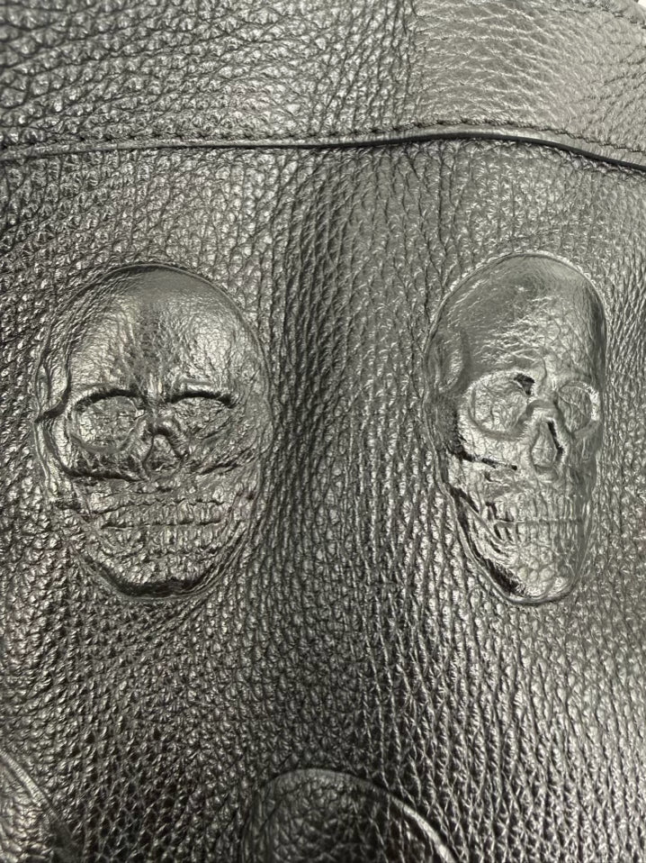 IOPELLE Black Leather Skull Design Purse