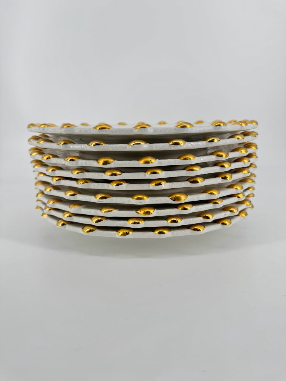 VIETRI White & Gold Palladio Gold Dots Set of 10 Chargers