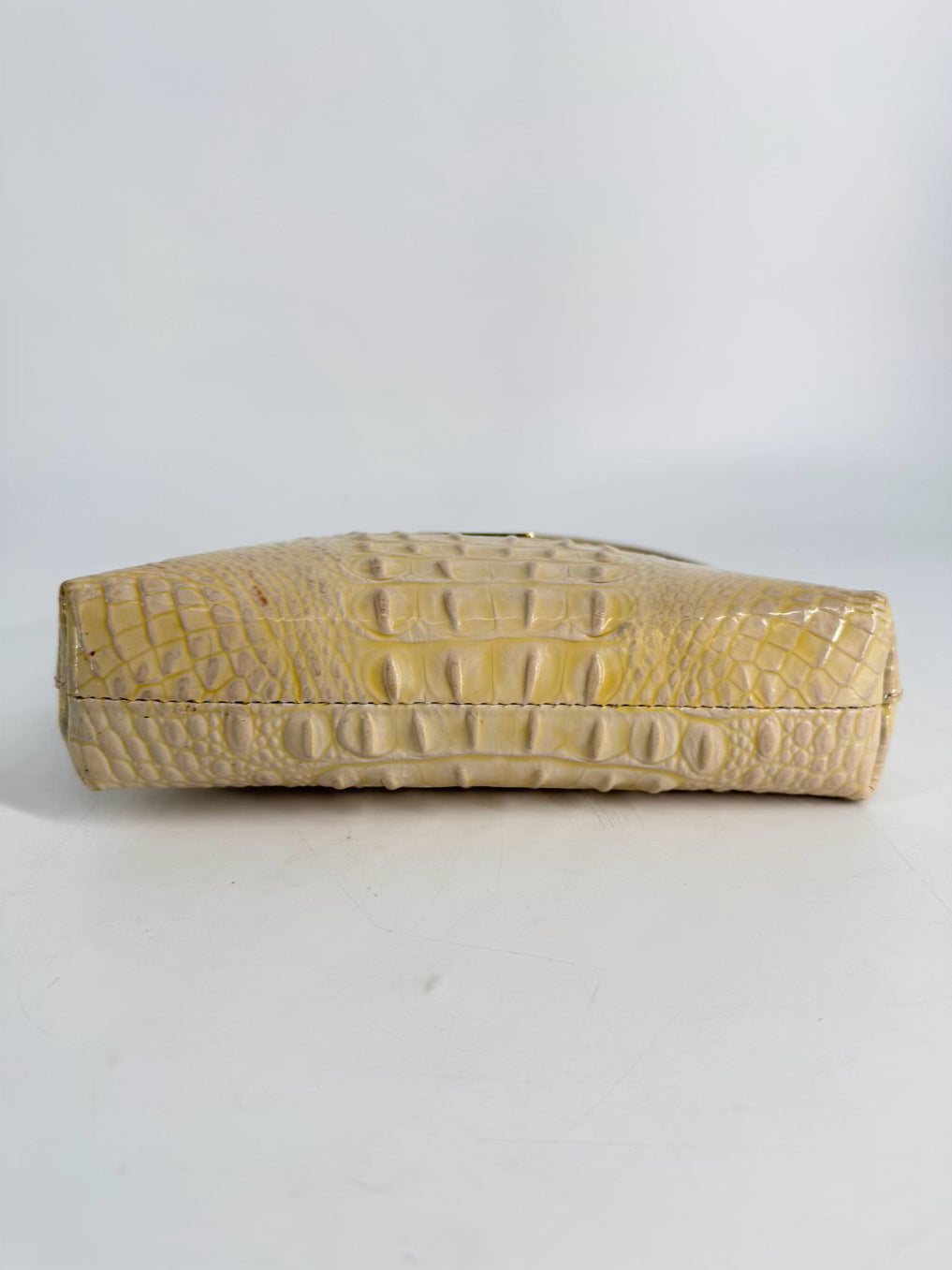 BRAHMIN Cream Leather Embossed Purse