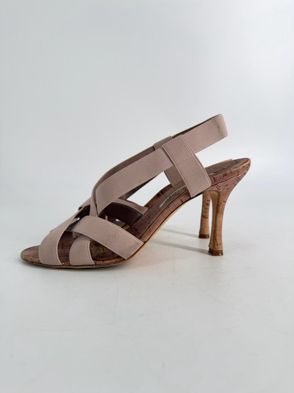 MANOLO BLAHNIK Size Wmns 37.5 Beige Grosgrain Slingback Heels