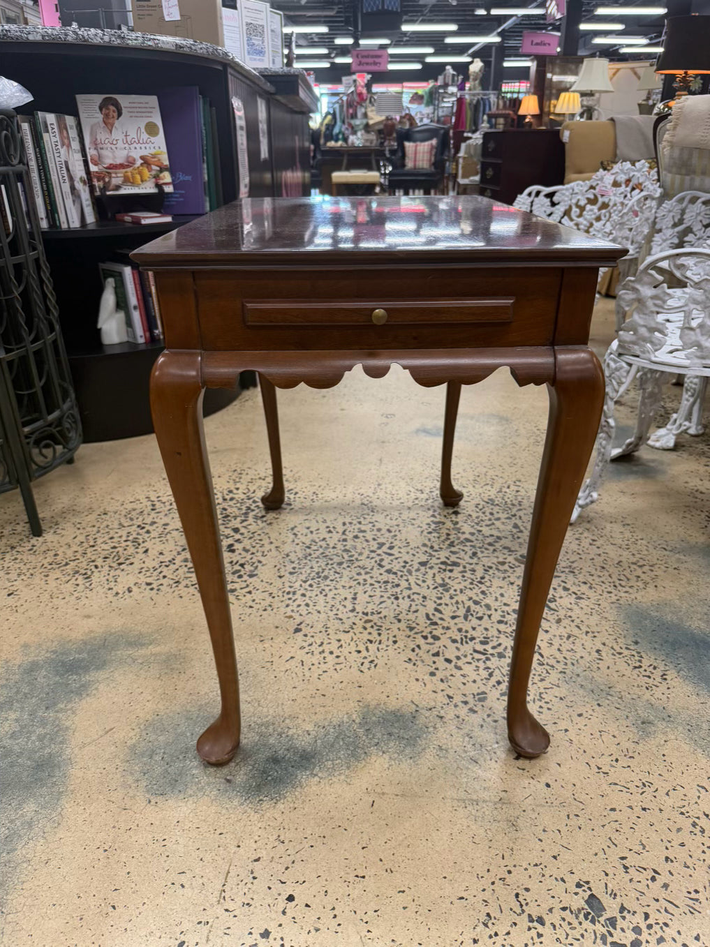 Medium Brown Wood Queen Ann Tea Table