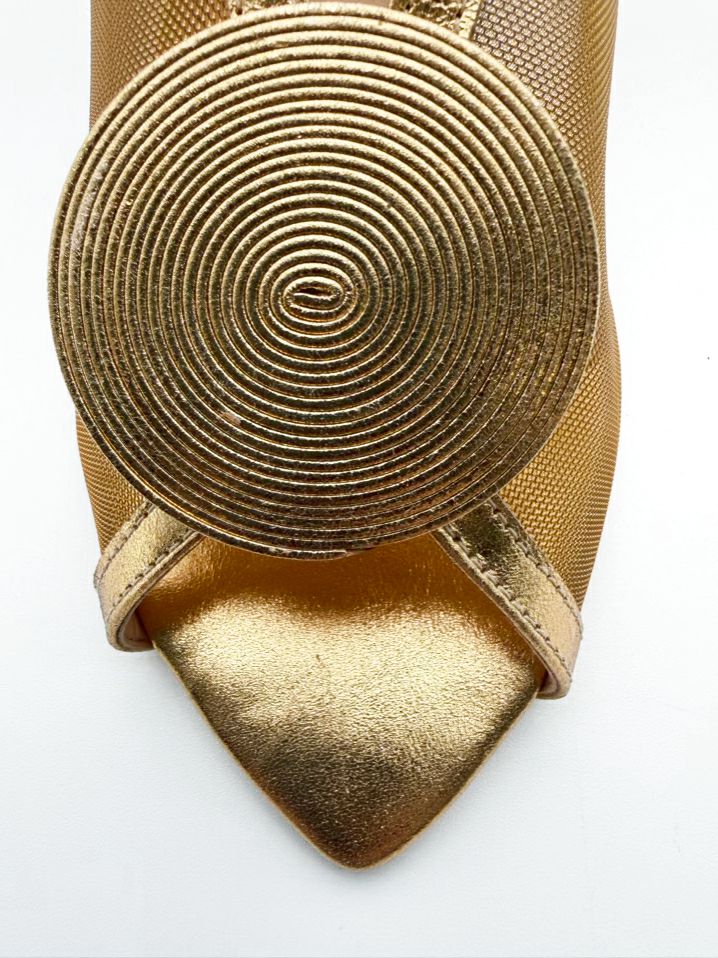 BRUNO MENEGATTI  WMNS Size 7 Gold Block Heel NWOT