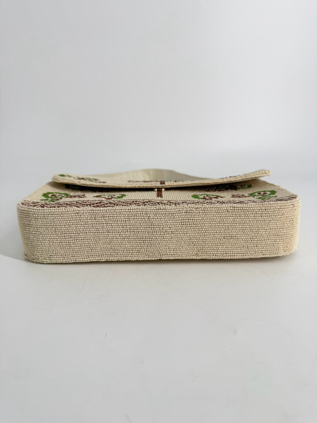 J MCLAUGHLIN White & Green Beaded Tropical Purse