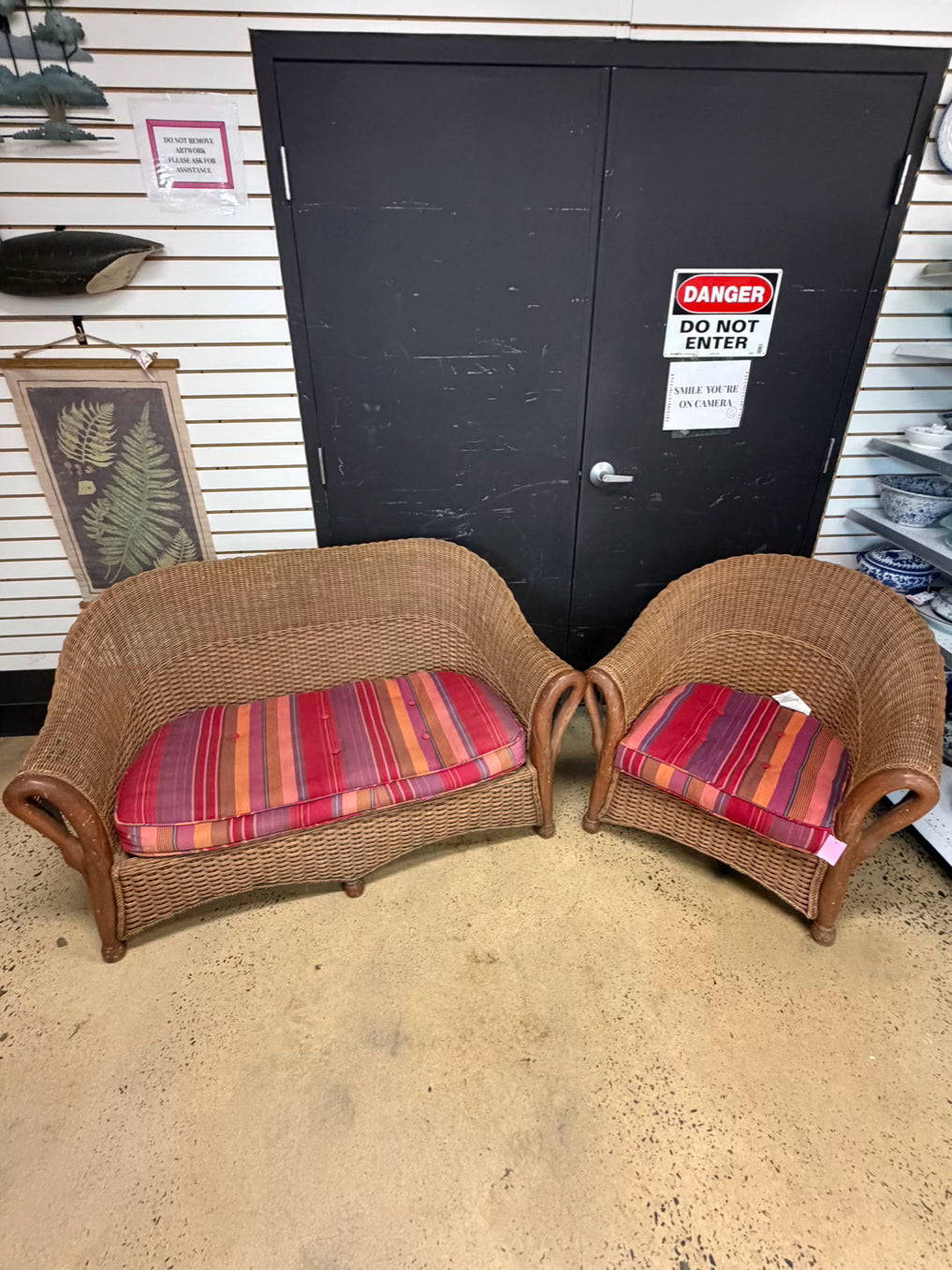 VINTAGE Natural Wicker Outdoor Patio Set w/ Cushions