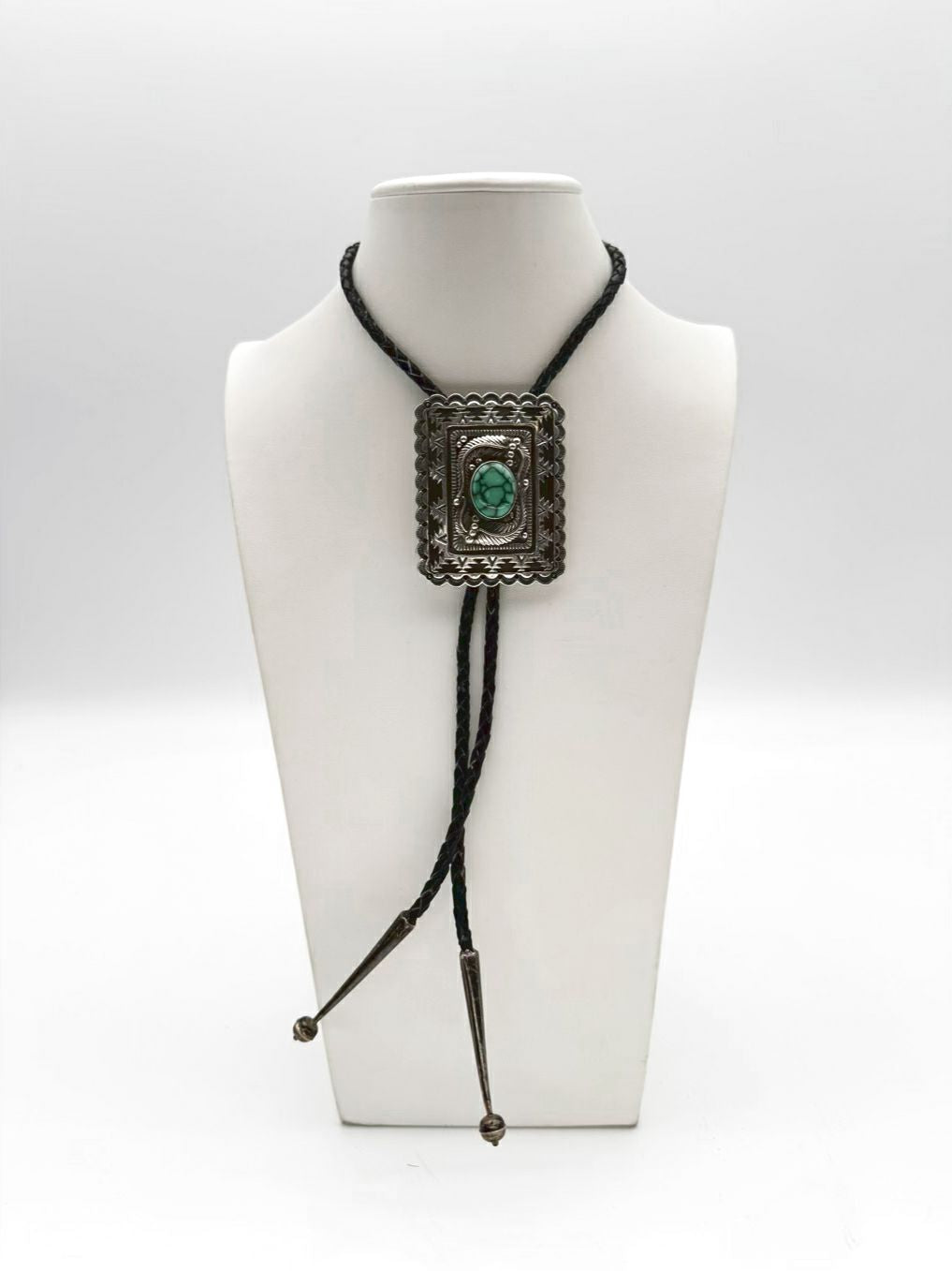 DELBERT SAUNDERS STERLING SILVER Stone Leather Bolo Tie Ornate Necklace