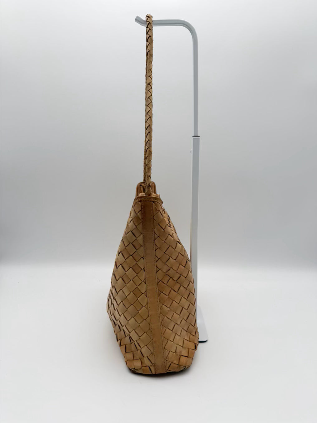 BEMBIEN Natural Leather Woven Purse