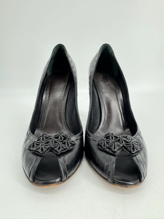 BOTTEGA VENETA Size 40 Black Leather Intrecciato Weave Peep Toe Heels