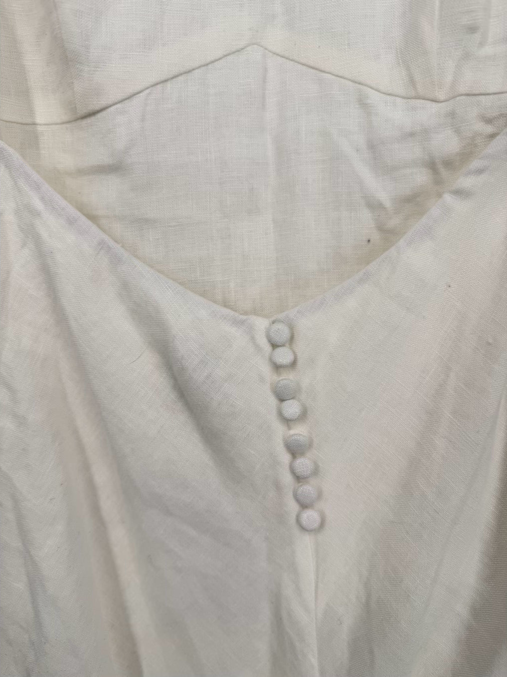 DISSH Wmn's Size 6 White Linen Backless Evening Gown NWT