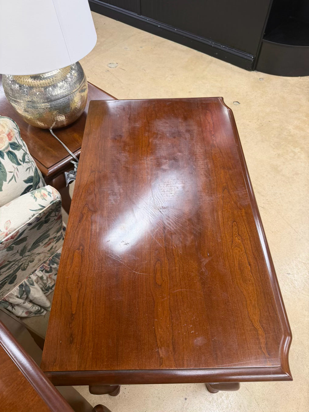 THOMASVILLE Dark Brown Mahogany Queen Ann Low Boy
