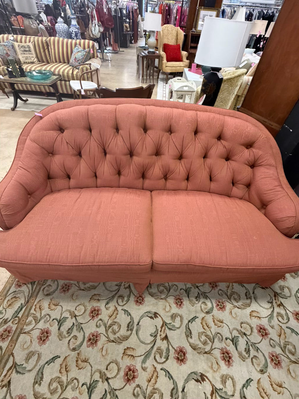 VINTAGE Rose Tufted 2 Cushion Sofa