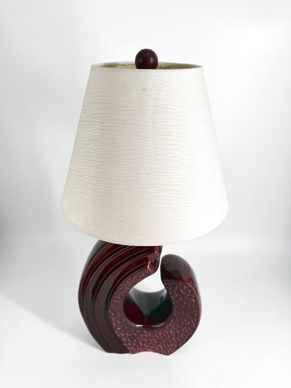 VINTAGE Purple Ceramic Lamp w/ Shade