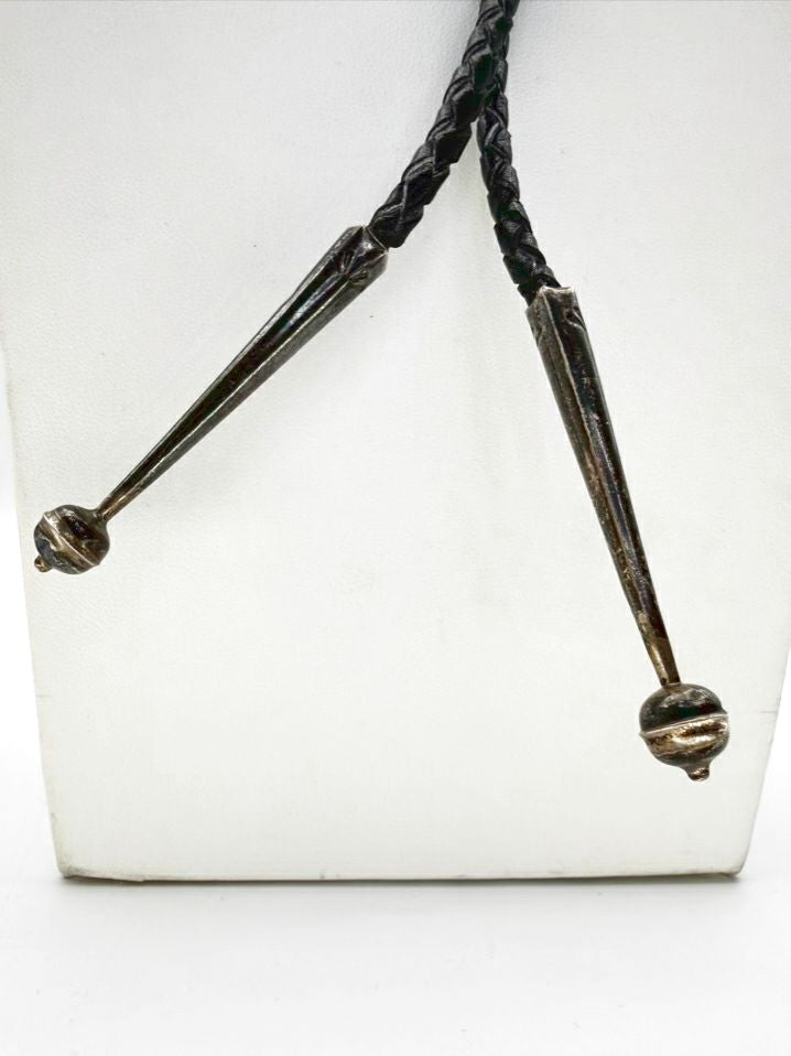 DELBERT SAUNDERS STERLING SILVER Stone Leather Bolo Tie Ornate Necklace