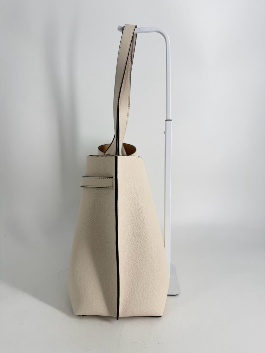 MICHAEL KORS Cream Tote Bag NWOT