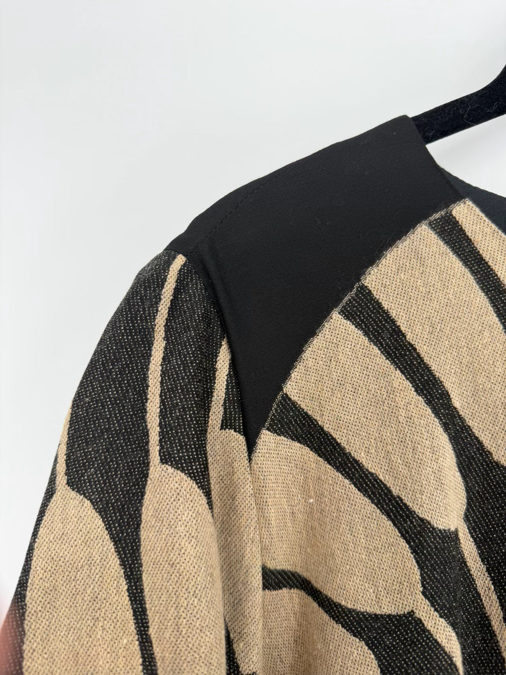 TRINA TURK Sugarita Wmn's Size 8 Latte & Black  Dress NWT