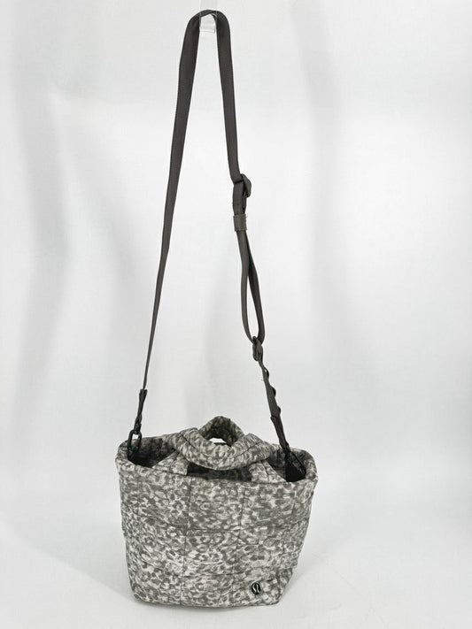 LULULEMON Gray Quilted Print Crossbody Tote