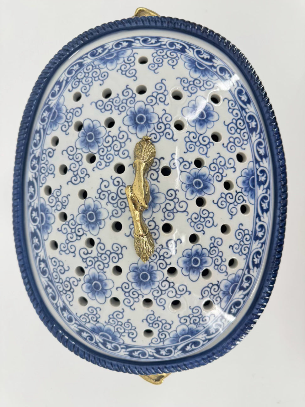 blue/white Porcelain MAITLAND SMITH Tureen