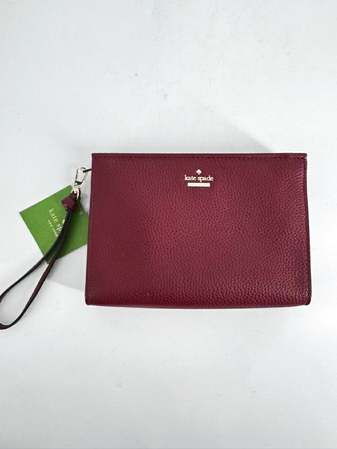 KATE SPADE Wine Pebbled Leather Jackson Street Marlow Wristlet NWT