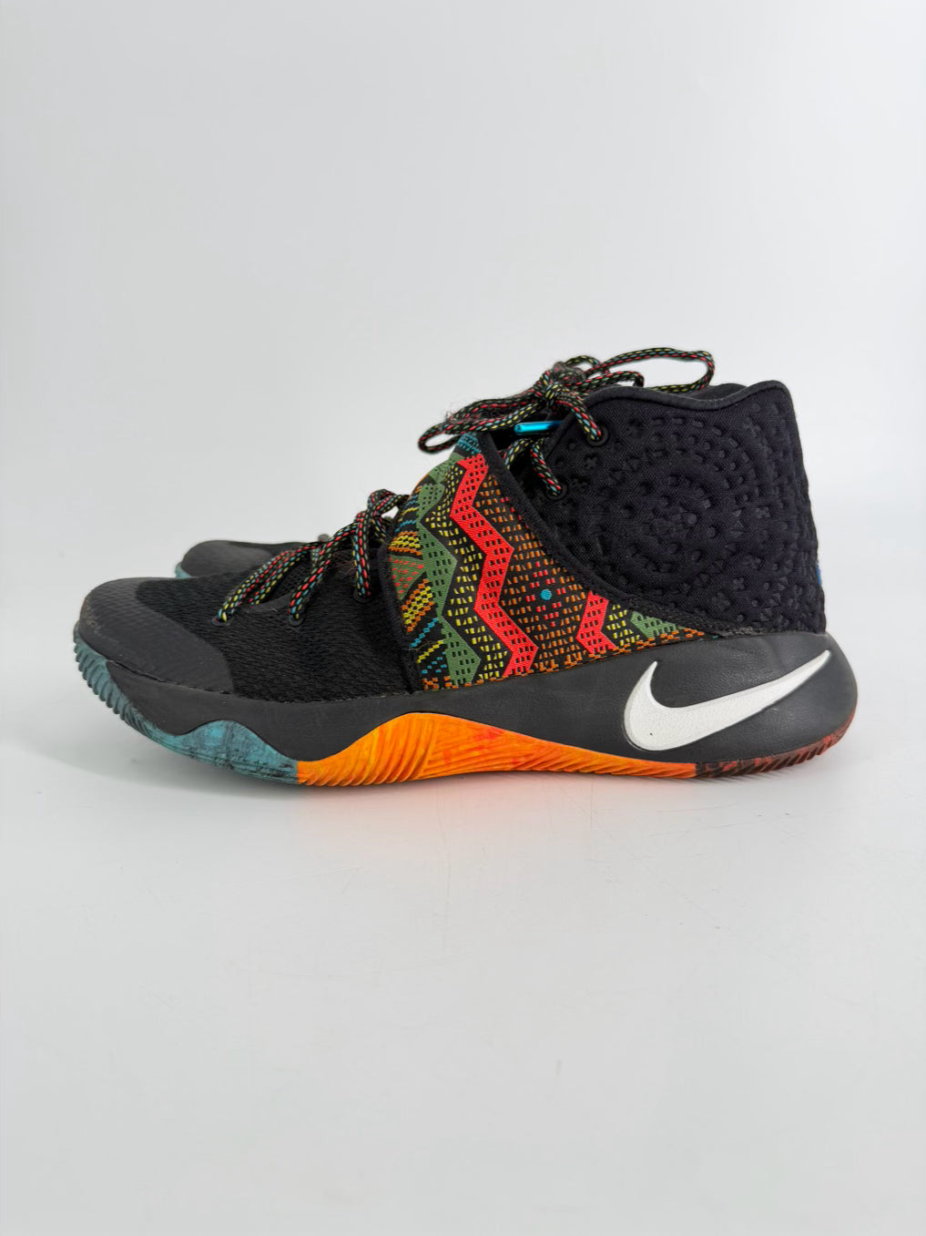 NIKE Size 10 Black & Multi Colored Textile Sneakers