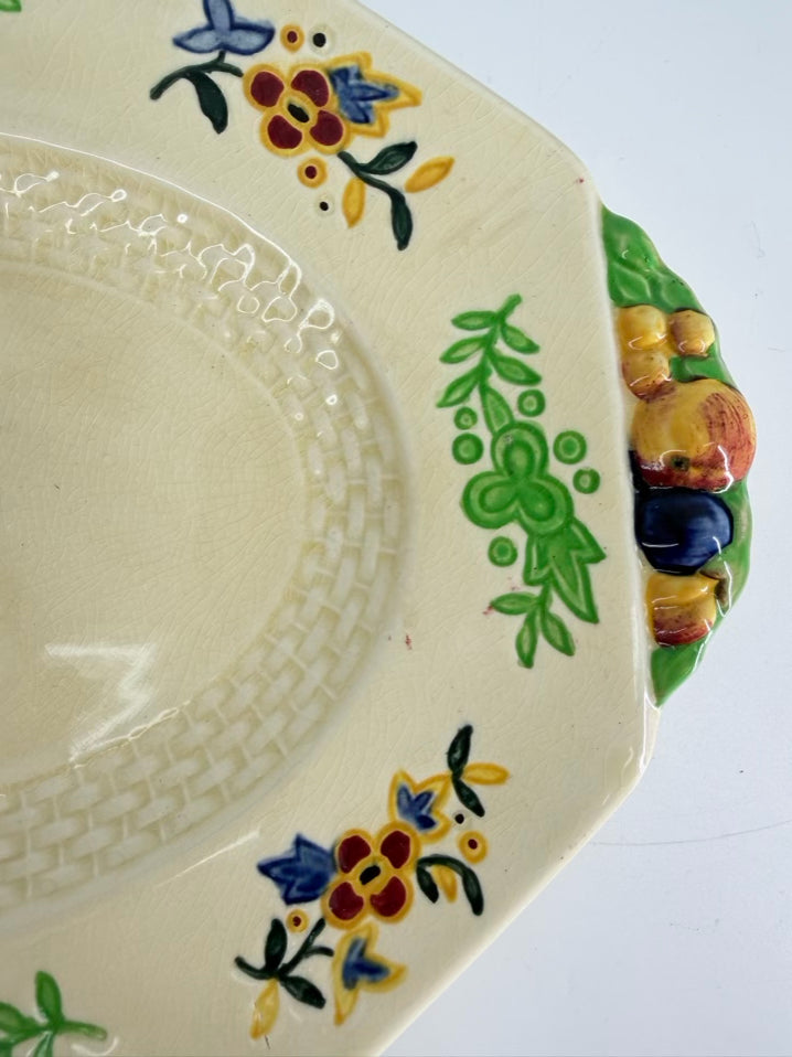 ROYAL DOULTON Yellow & Green 7 Piece Dinnerware Setting for 4