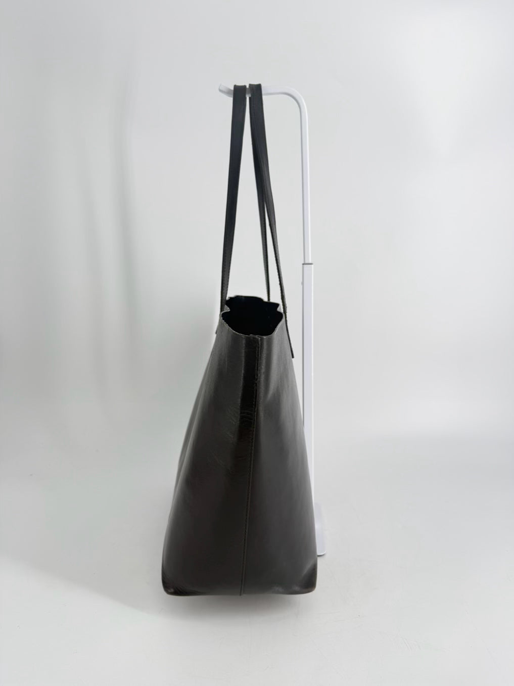 MANSUR GAVRIEL Black Leather Tote Bag w/ Small Zipper Pouch