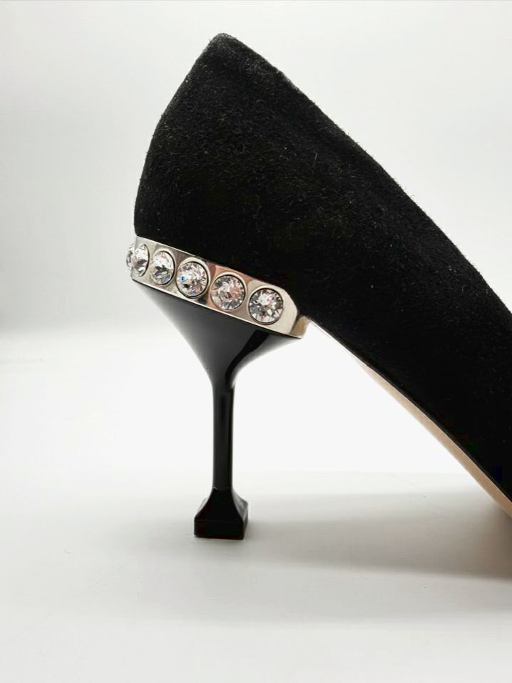 miu miu Size 8.5 Black Leather Crystal Detail Kitten heels