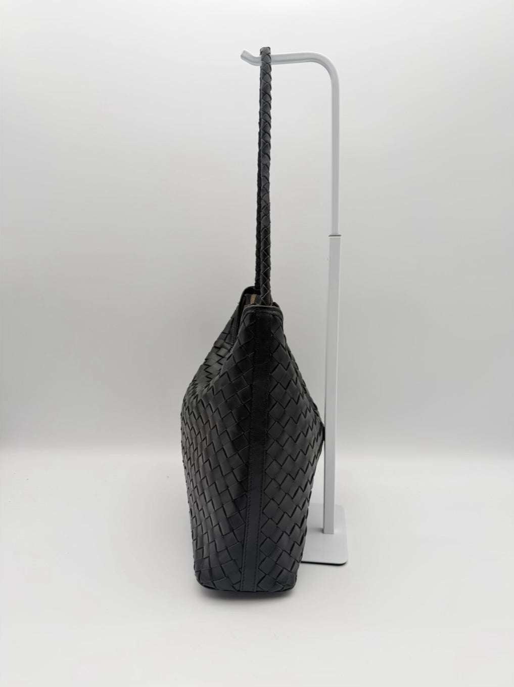 BEMBIEN Black Leather Woven Purse