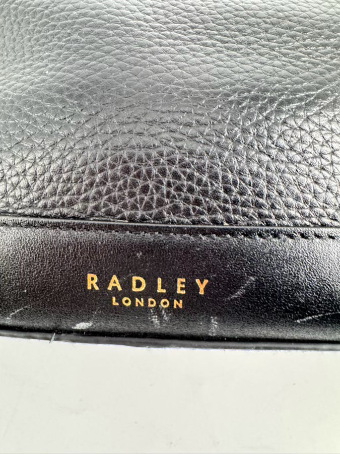 RADLEY LONDON Black Pebbled Leather Purse