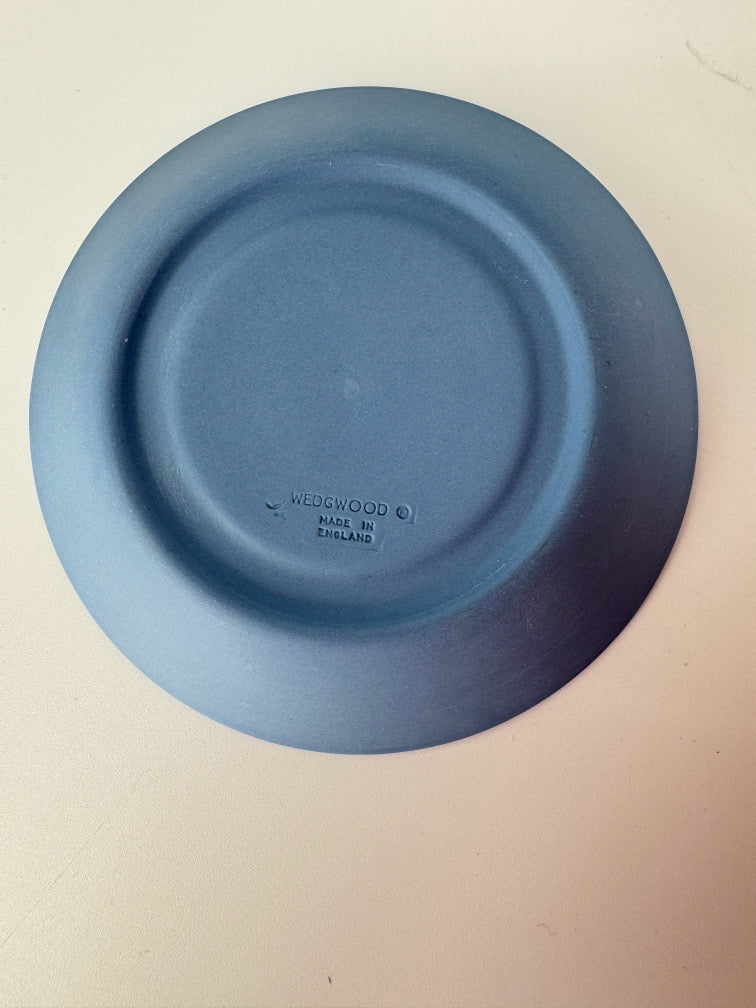 WEDGWOOD Blue & White Set of 6 Jasperware Cups & Saucers
