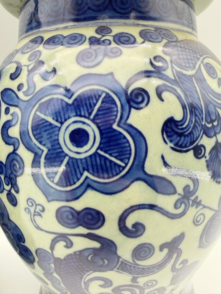 Blue & Gray Porcelain Pair of Ginger Jars w/ Lids